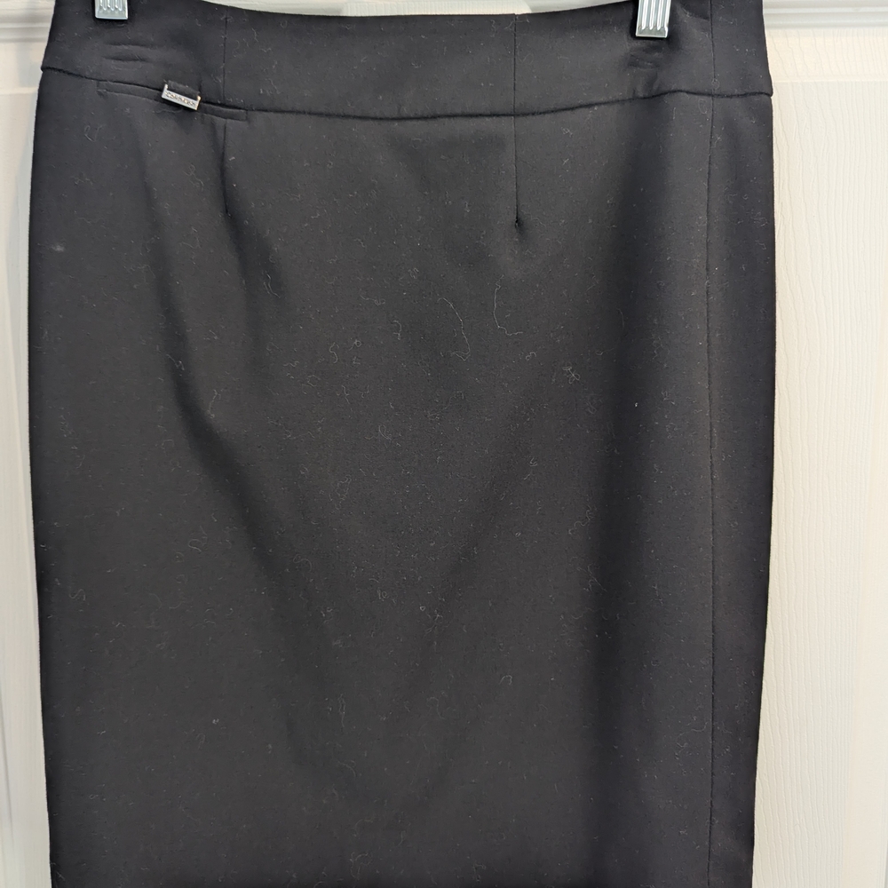 Elegant Black Pencil Skirt